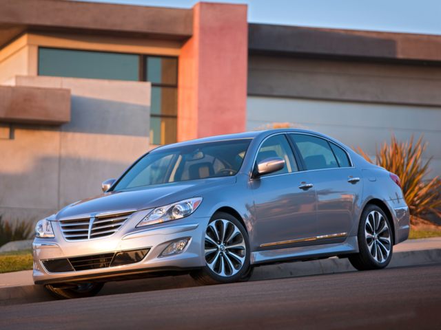2014 Hyundai Genesis Sedan