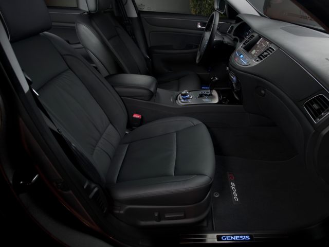 2014 Hyundai Genesis 4dr Rear-wheel Drive Sedan 5.0 R-Spec 0-OEM Supplied Custom Image