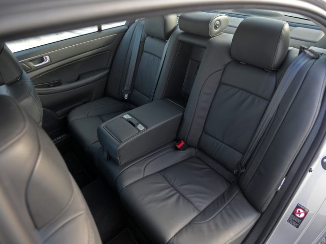 2014 Hyundai Genesis 4dr Rear-wheel Drive Sedan 5.0 R-Spec 0-OEM Supplied Custom Image