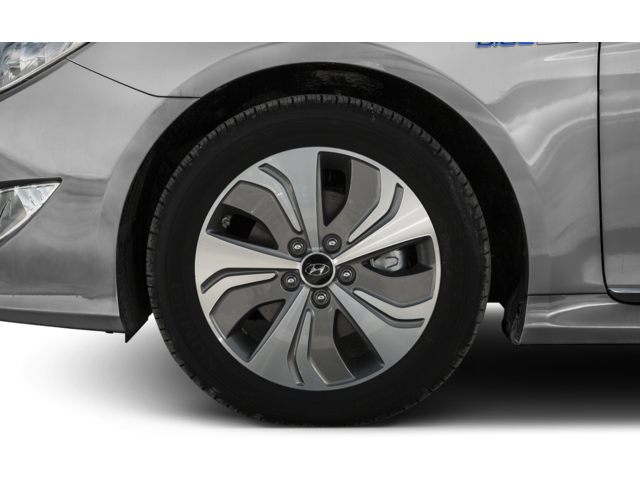 2015 Hyundai Sonata Hybrid 4dr Sedan Limited 106-Tires
