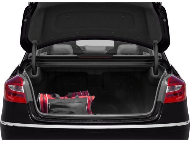2014 Hyundai Genesis 4dr Rear-wheel Drive Sedan 5.0 R-Spec 105-Trunk/Cargo Area/Pickup Box