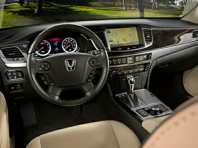 2015 Hyundai Equus 4dr Rear-wheel Drive Sedan Signature 0-OEM Supplied Custom Image