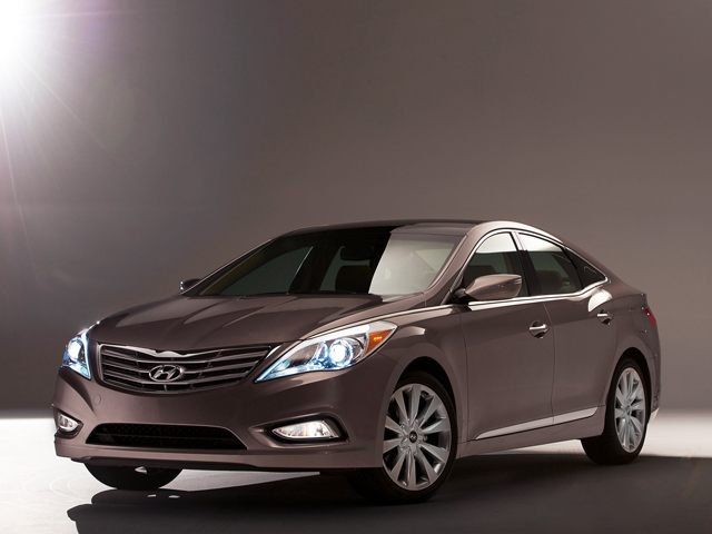 2014 Hyundai Azera 4dr Sedan Limited 0-OEM Supplied Custom Image