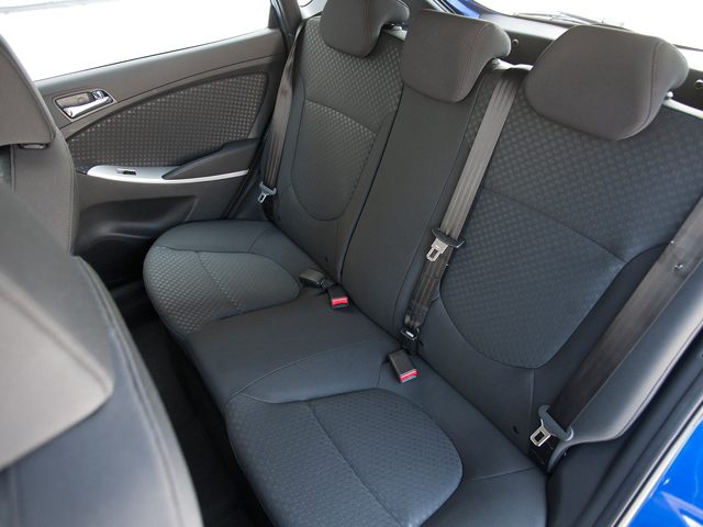 2014 Hyundai Accent 4dr Hatchback GS 0-OEM Supplied Custom Image